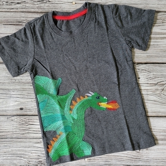 Dragon Superstitch T-Shirt Boutique Small Shop T-Shirt NWT - Picture 2 of 8